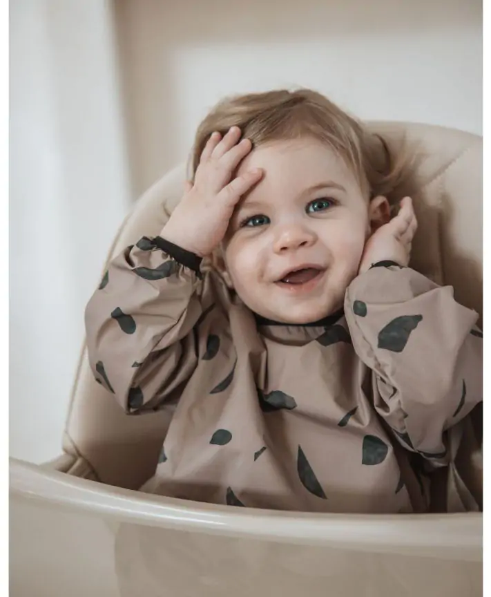 סינר אוכל עם שרוולים