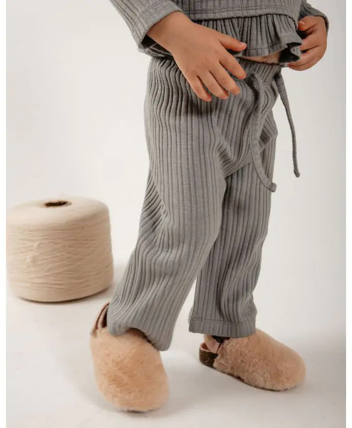 נעלי COZY פרווה