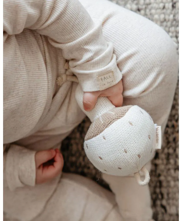 רעשן צפצפה סרוג