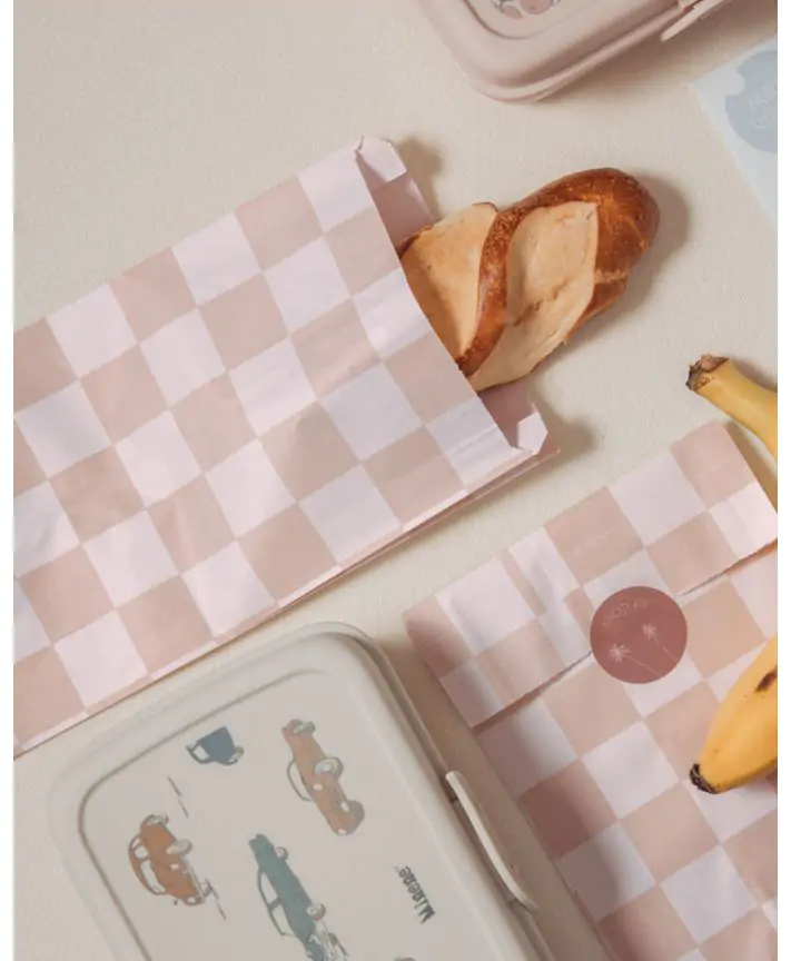 שקיות נייר מעוצבות לכריך