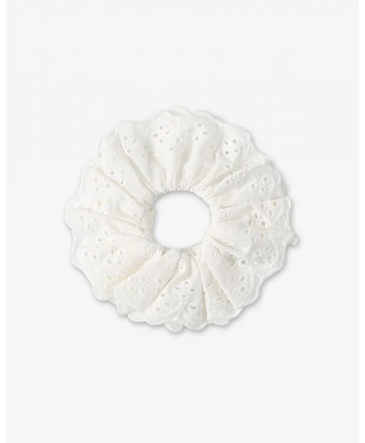 גומיית סקרנצ'י תחרה