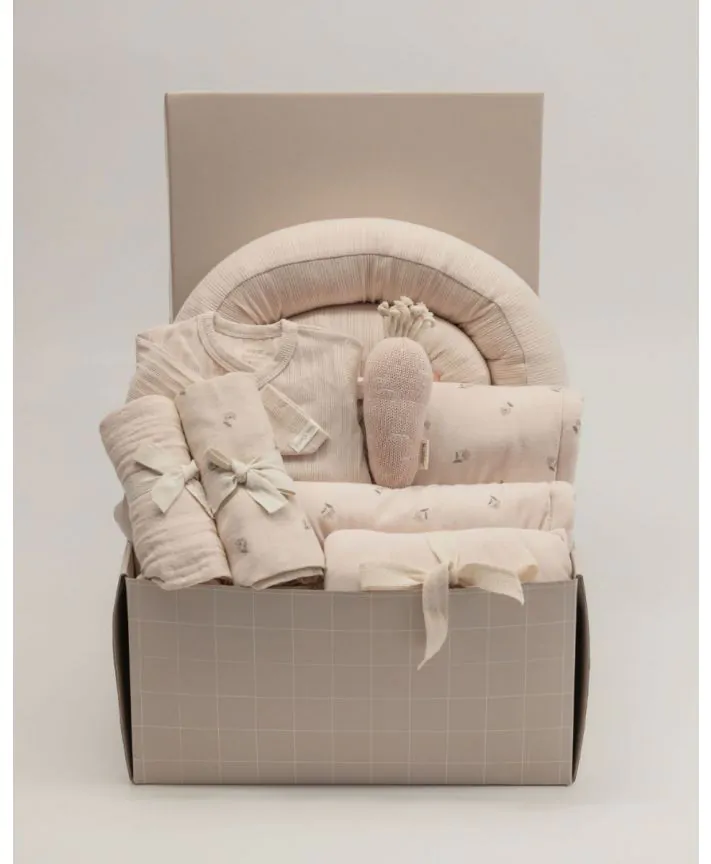  A Tiny Miracl - מארז מיננה