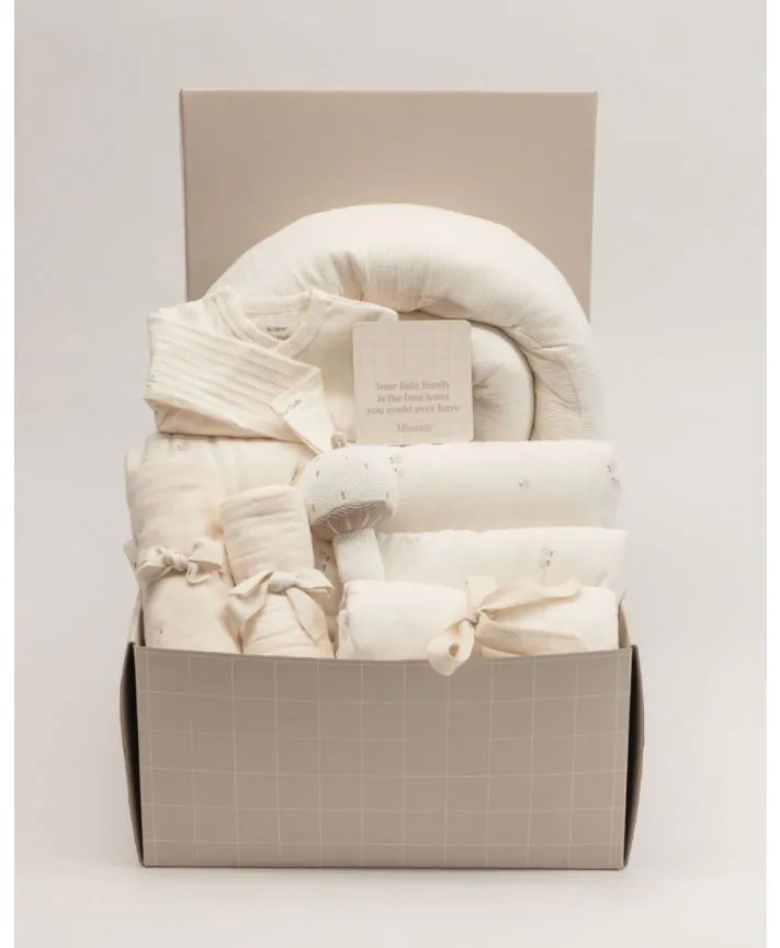  A Tiny Miracl - מארז מיננה