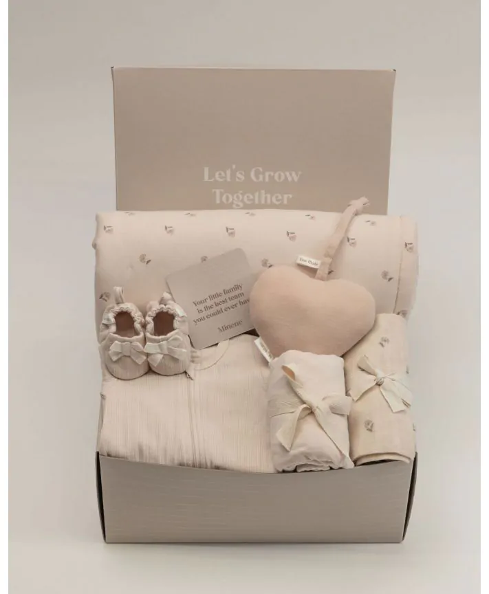 מארז מיננה- To the moon and back