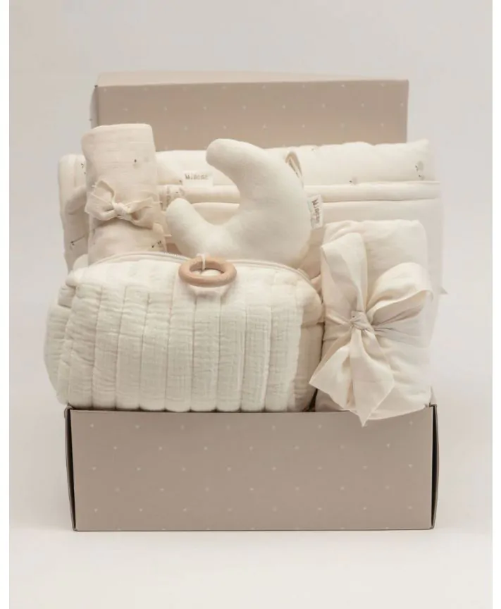 Love Is All Around - מארז מיננה