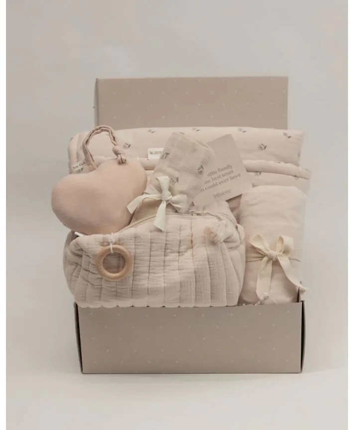 מארז מיננה- Love is all around