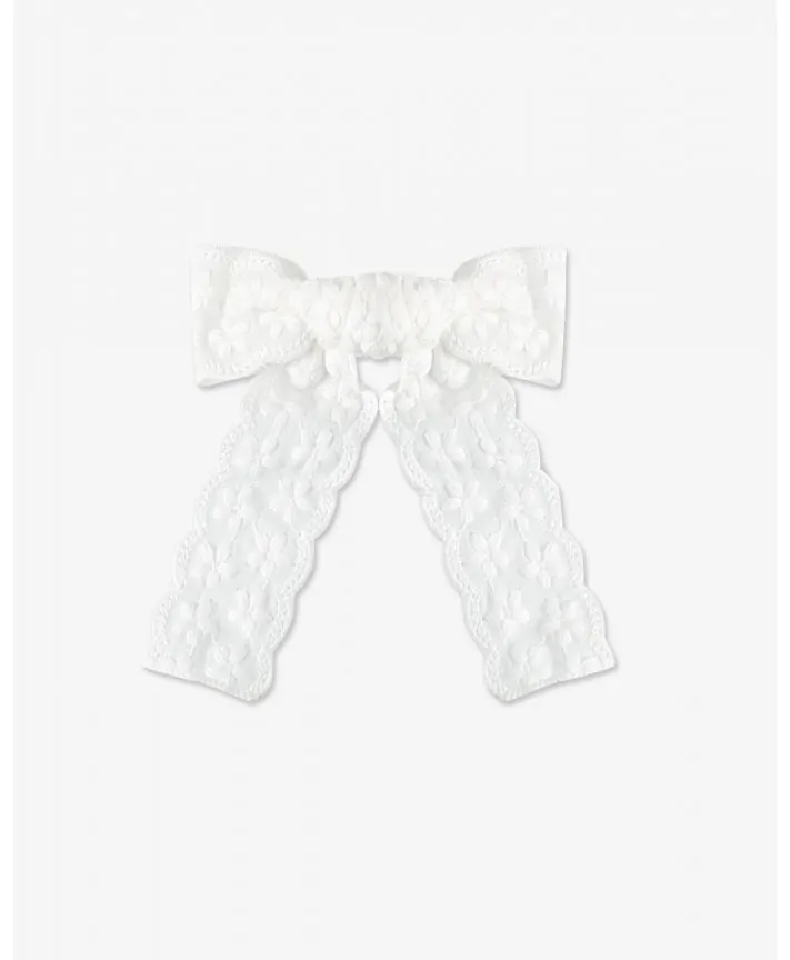 סיכת פפיון תחרה