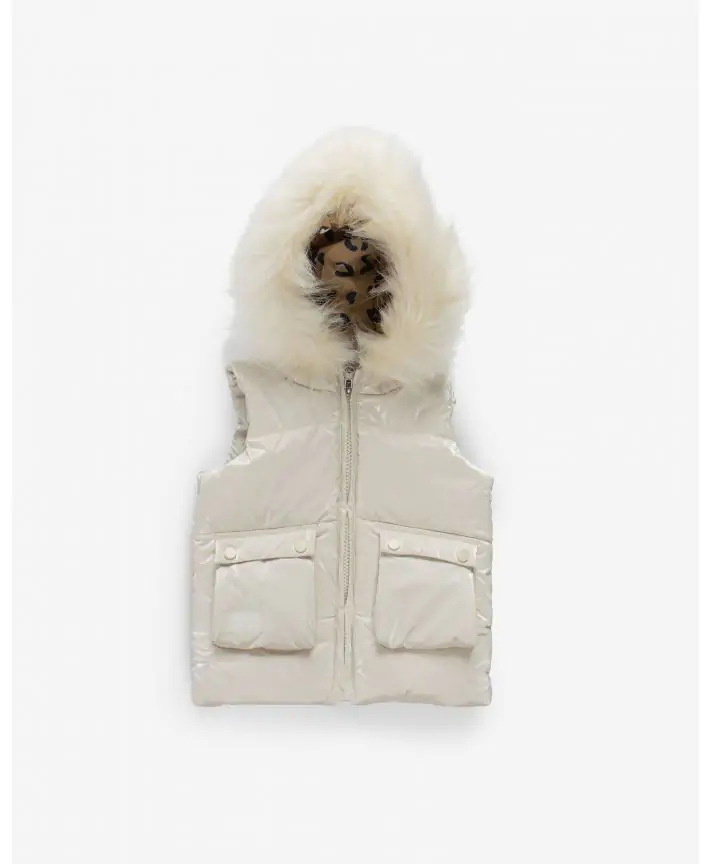 ווסט ניילון בנות