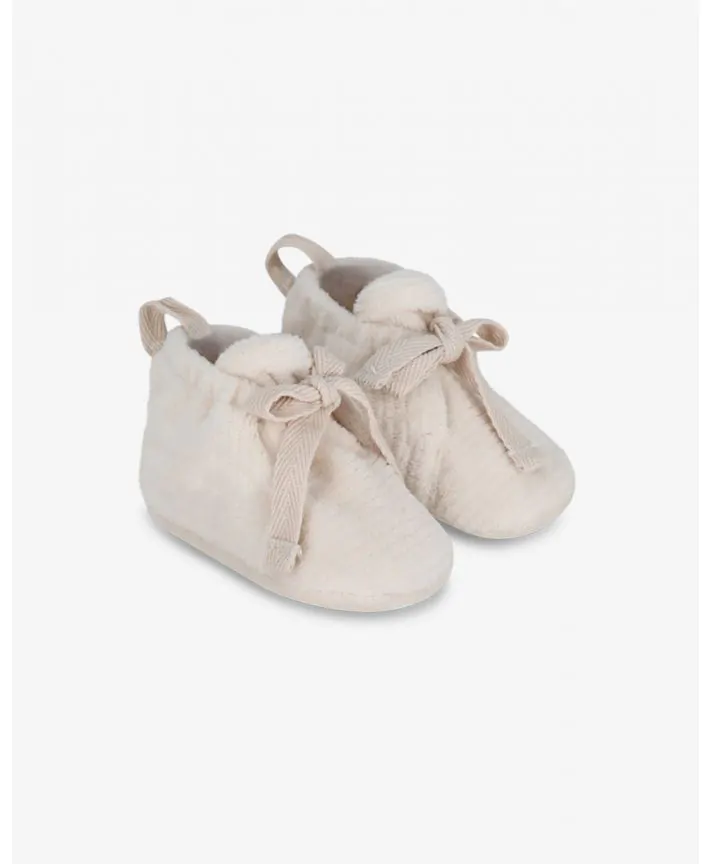 נעלי בד במראה קטיפה Velour NB