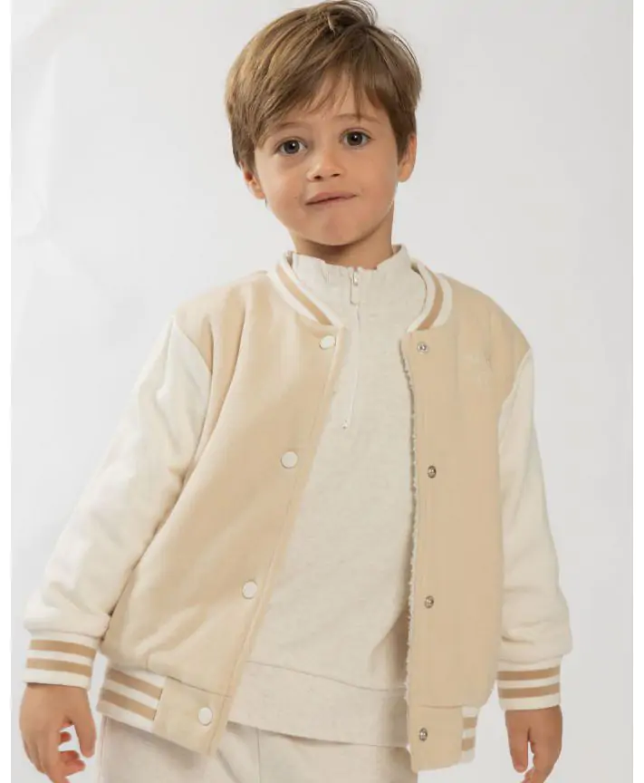 ג'קט עם פרווה