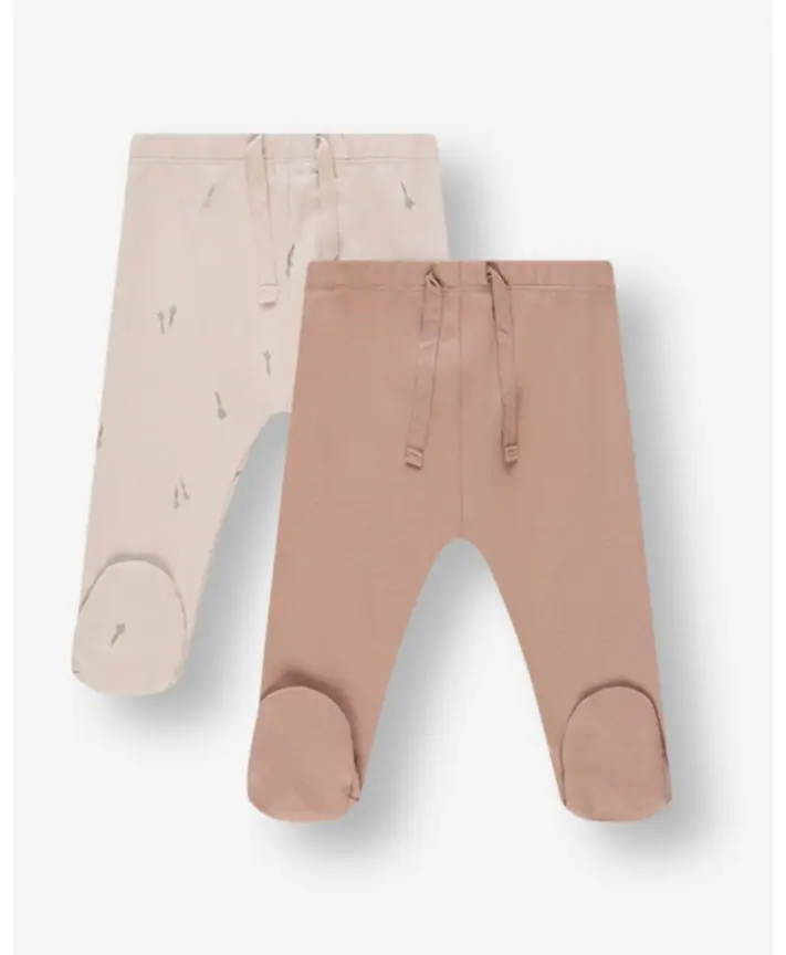 שני זוגות מכנסיים