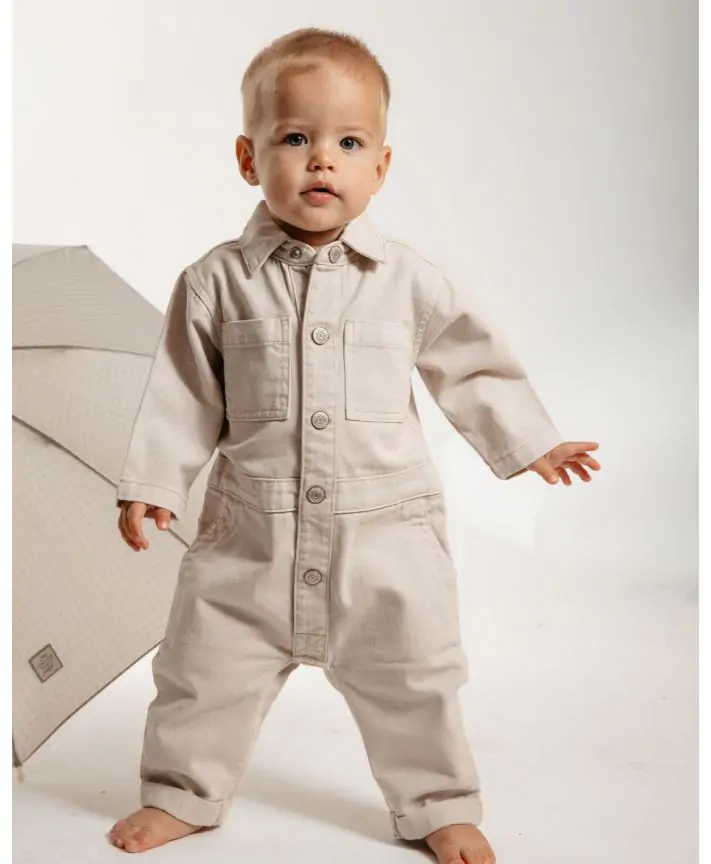 אוברול ג'ינס עם כפתורים