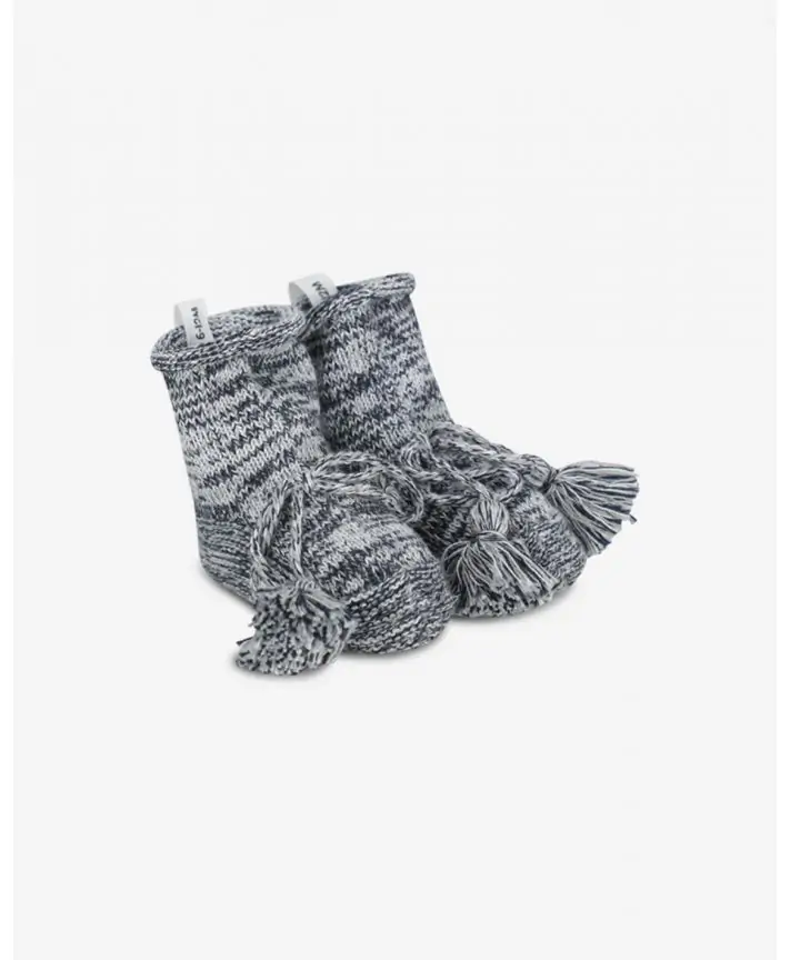 נעליים סרוגות