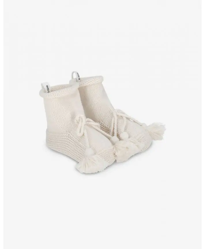 נעליים סרוגות