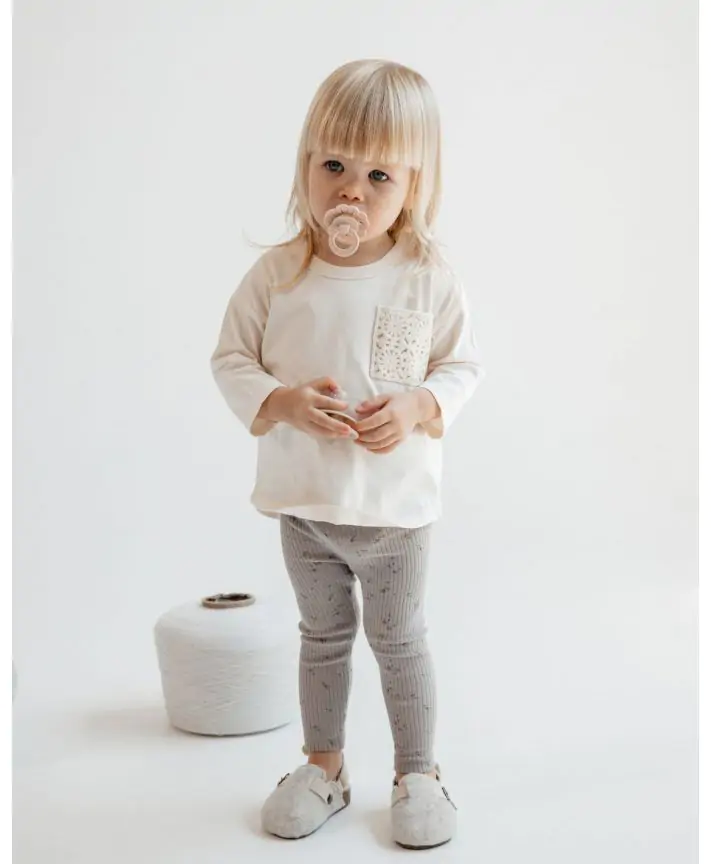 סט חולצה וטייץ מבד ריב 