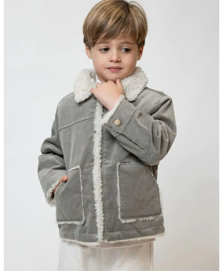 ג’קט דמוי זמש עם שרפה