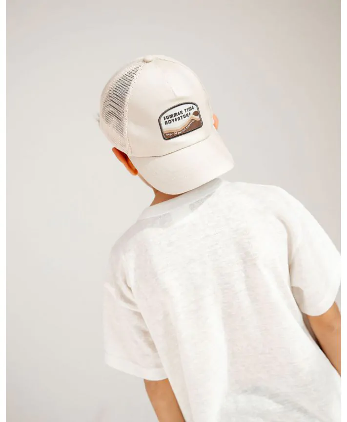 כובע מצחייה עם רשת