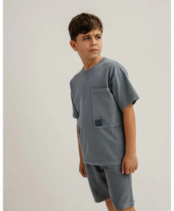 חולצת טי עם כיס