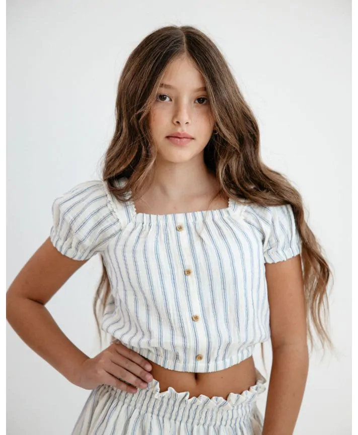 חולצת אריג קצרה