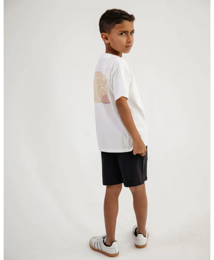 סט חולצה ומכנסיים