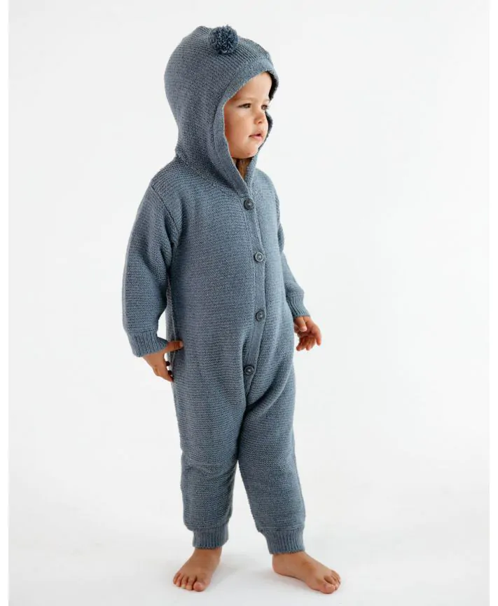 אוברול סריג עם קפוצ'ון ופרווה