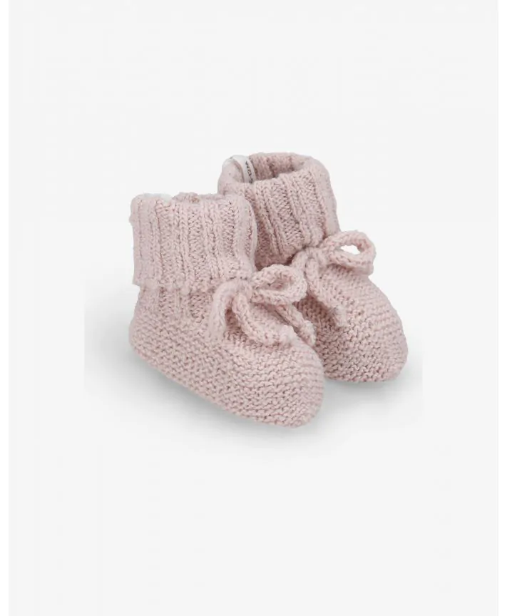 נעליים סרוגות