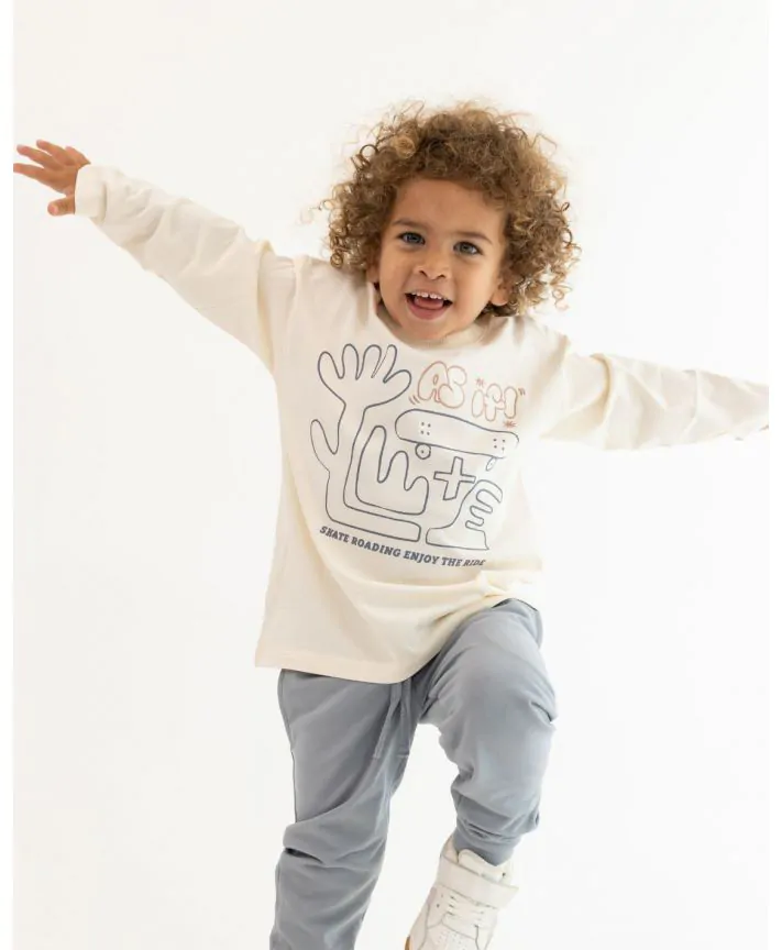 חולצת טי שרוולים ארוכים בנים