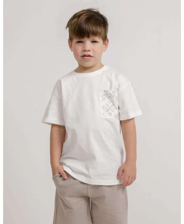 סט חולצה ומכנסיים 