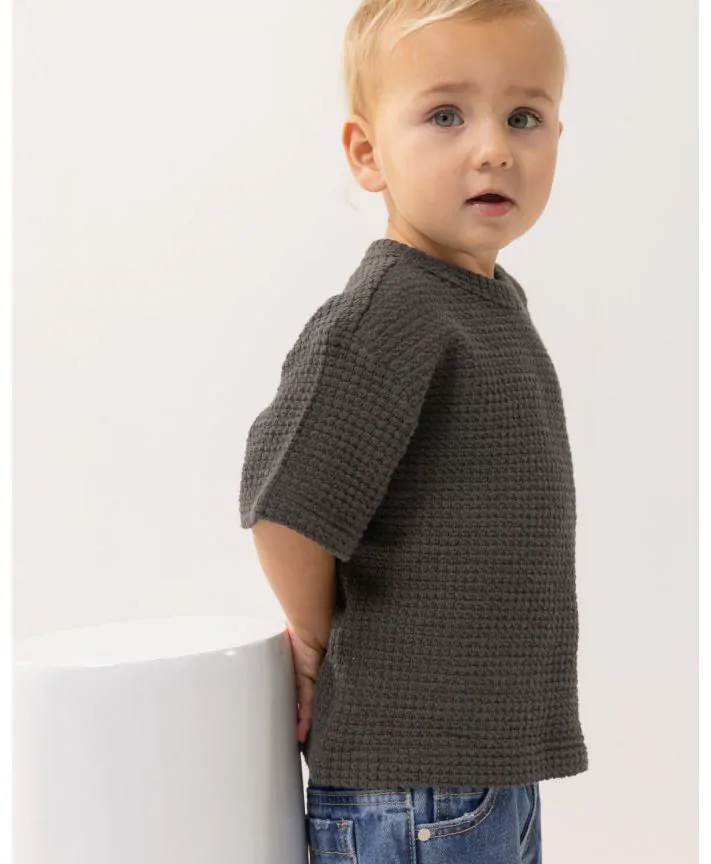 חולצת טי אוברסייז  קרושה בייבי