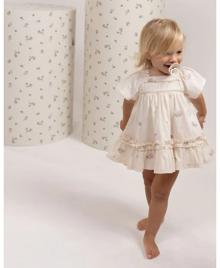 שמלת אריג רקומה ובלומרס עם סרט לשיער