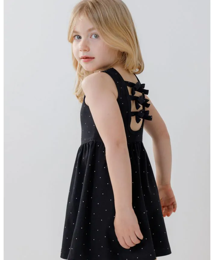 שמלת ריב עם פפיונים בגב