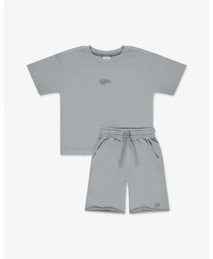 סט טי שרט ומכנס קצר