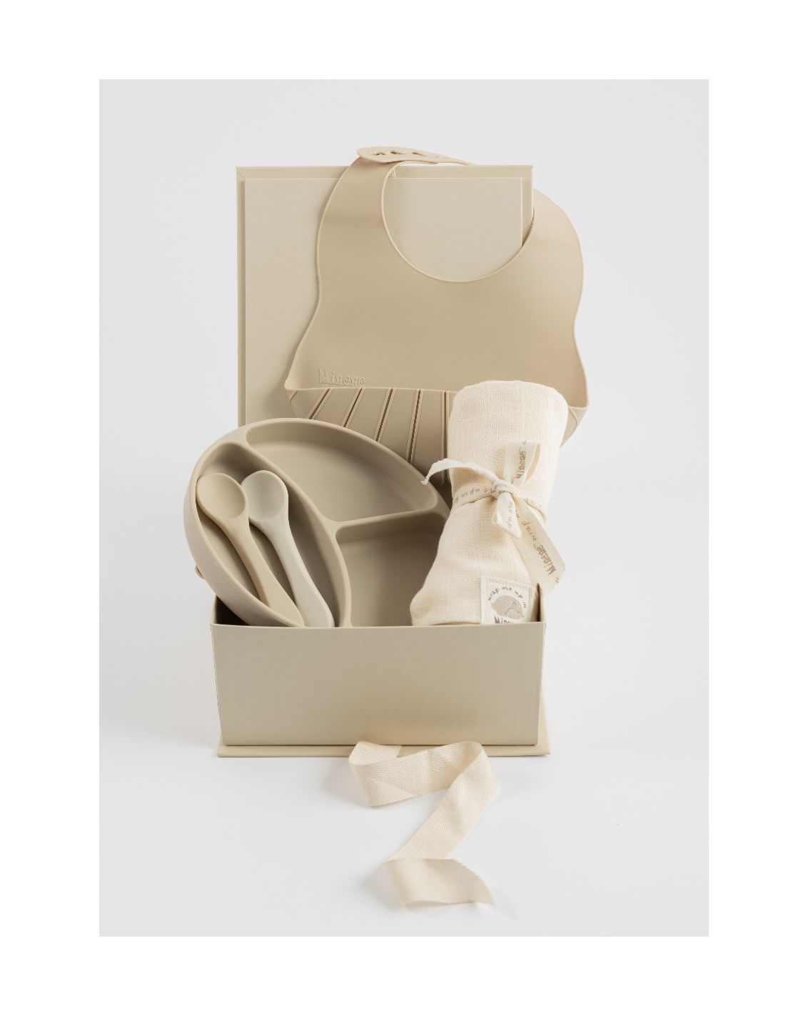 מארז מתנה  BABY FIRST-1