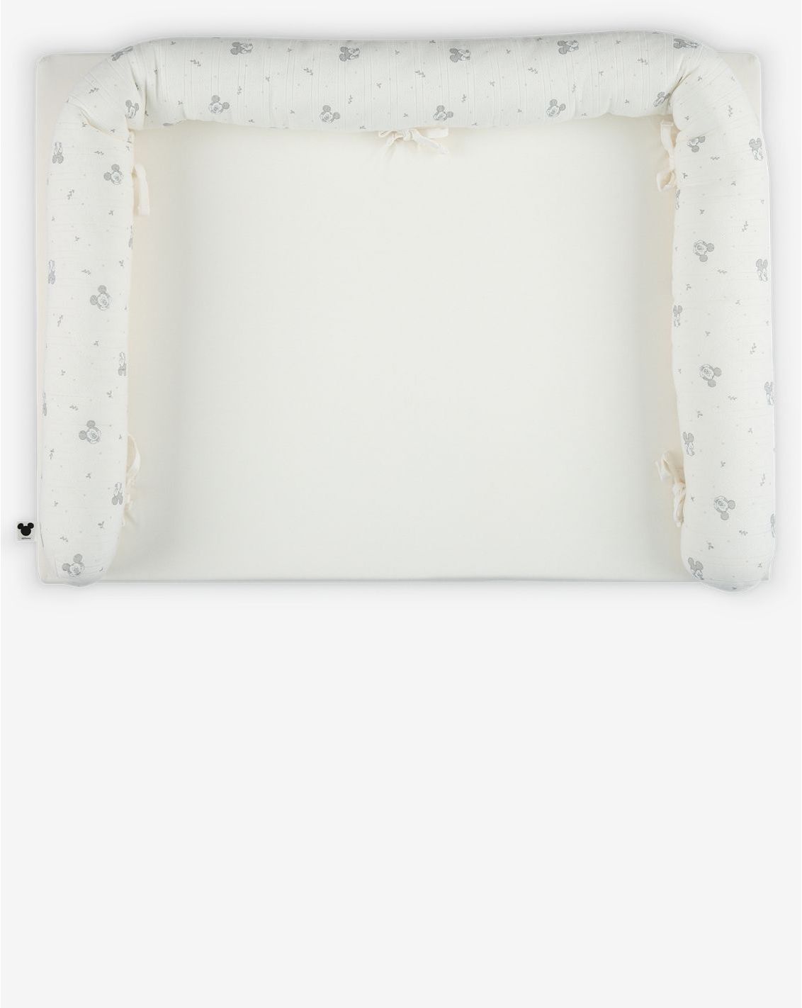 משטח החתלה דיסני לשידה-2