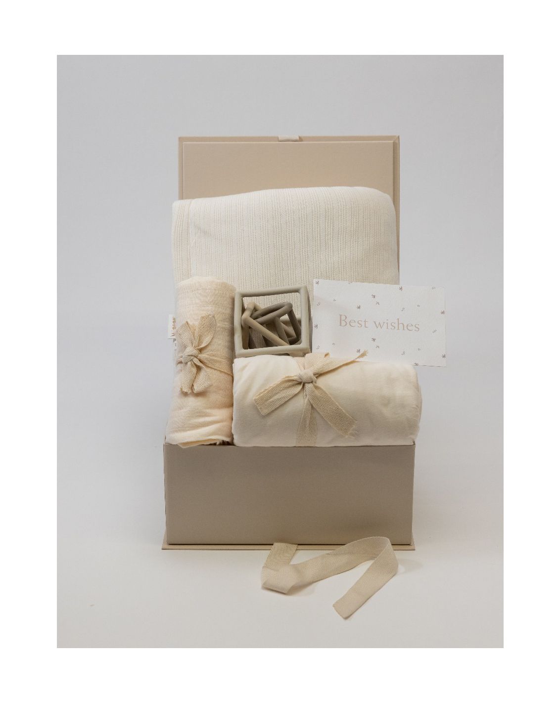 Tiny Treasures- מארז מיננה