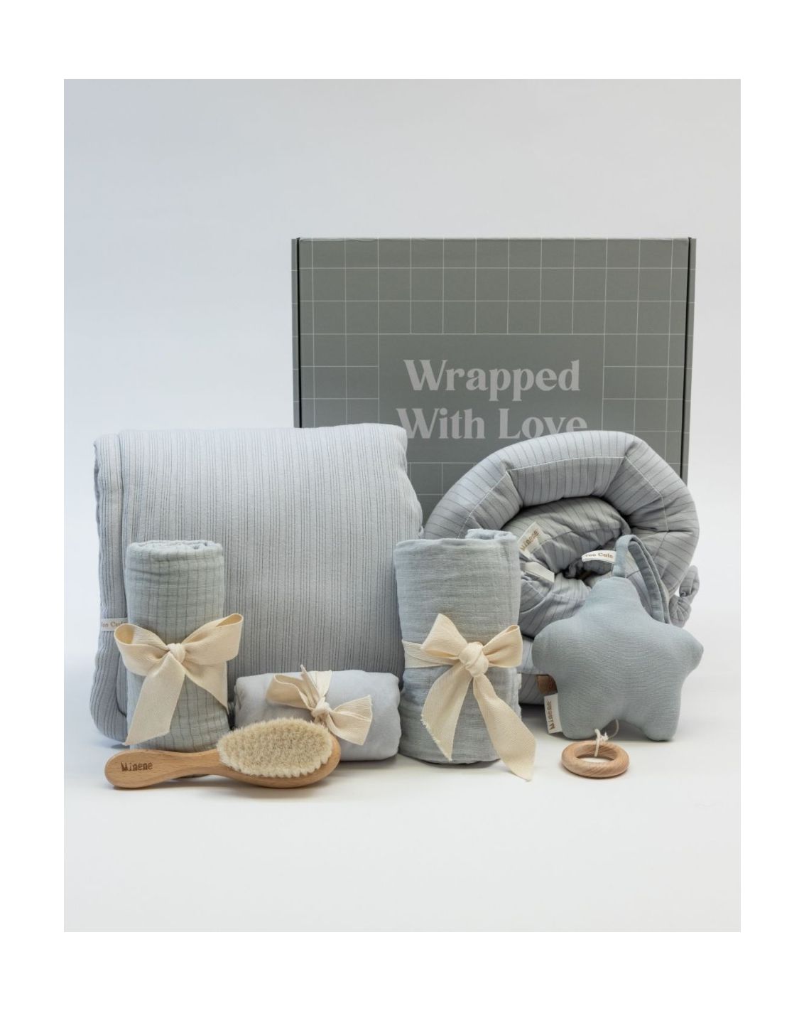 Wrapped With Love - מארז מיננה-2