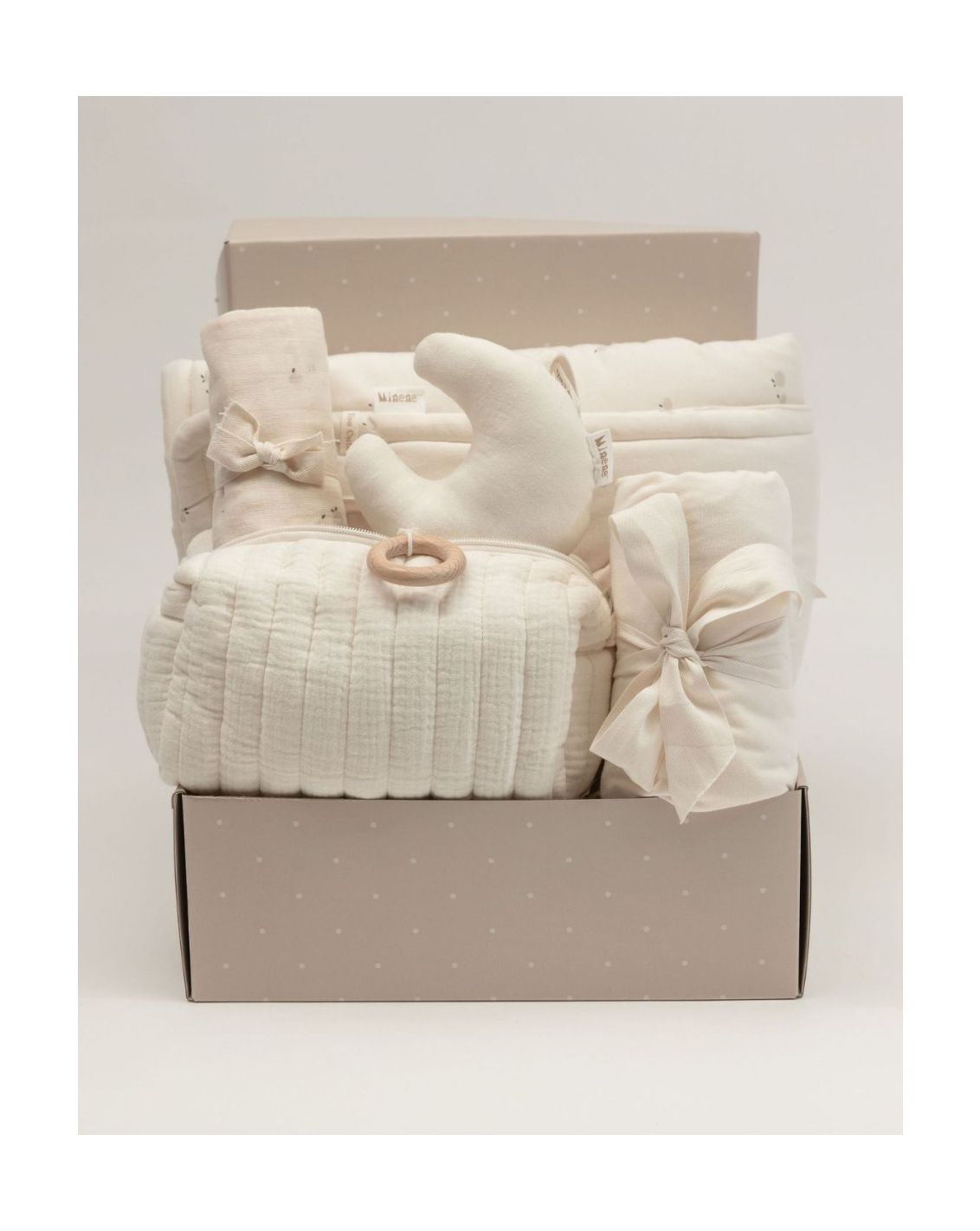 Love is all around-1