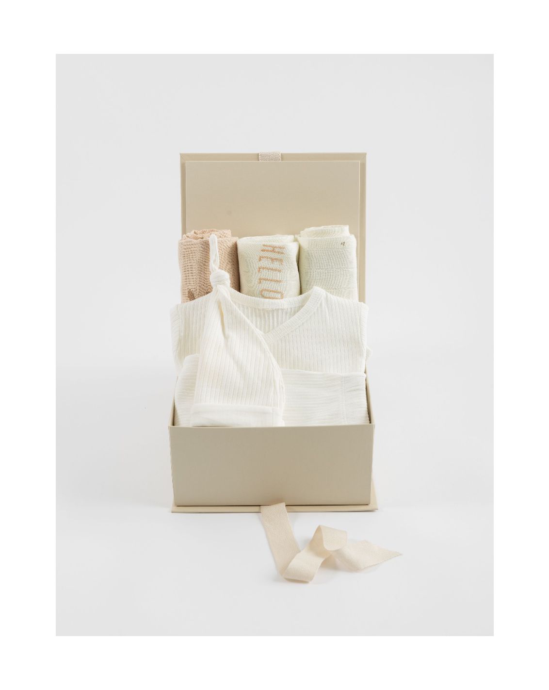 מארז מתנה - HELLO BABY-2