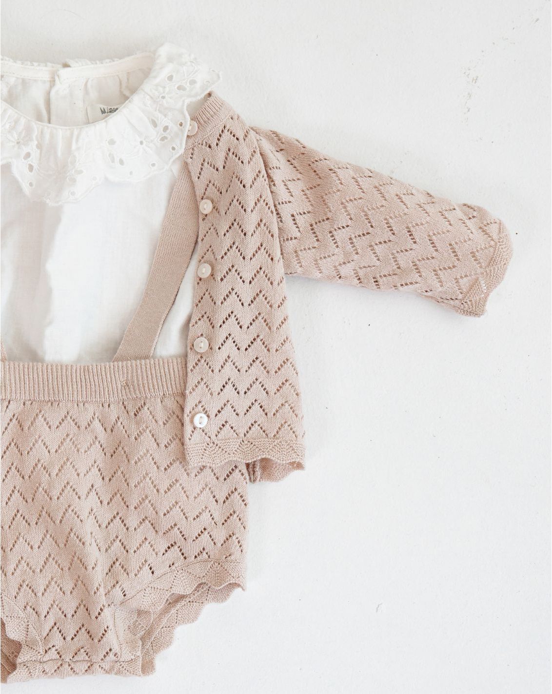 בלומרס סריג עם כתפיות 3-6