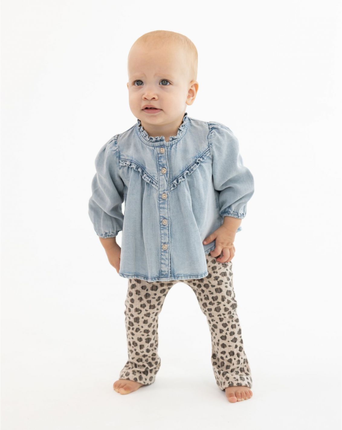 סט חולצה ומכנסיים מתרחבים בייבי