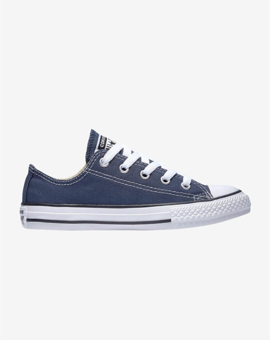 נעלי סניקרס  converse